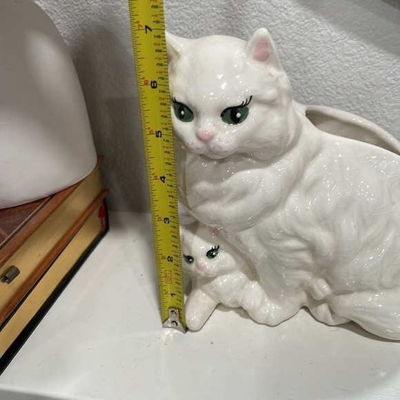 Vintage White Persian Cat Planter | Mother & Kitten Ceramic Planter | 8” - Picture 7 of 7
